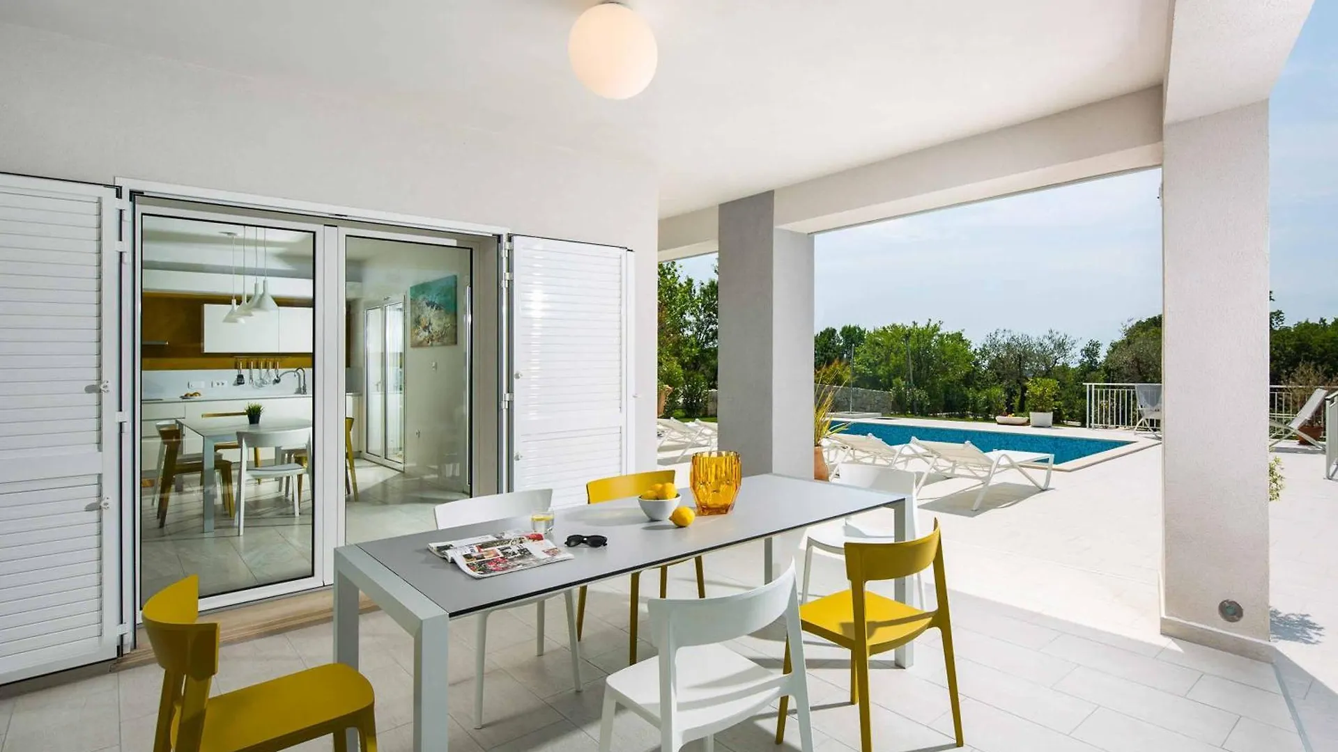 Villa White Pebble II Stanisovi