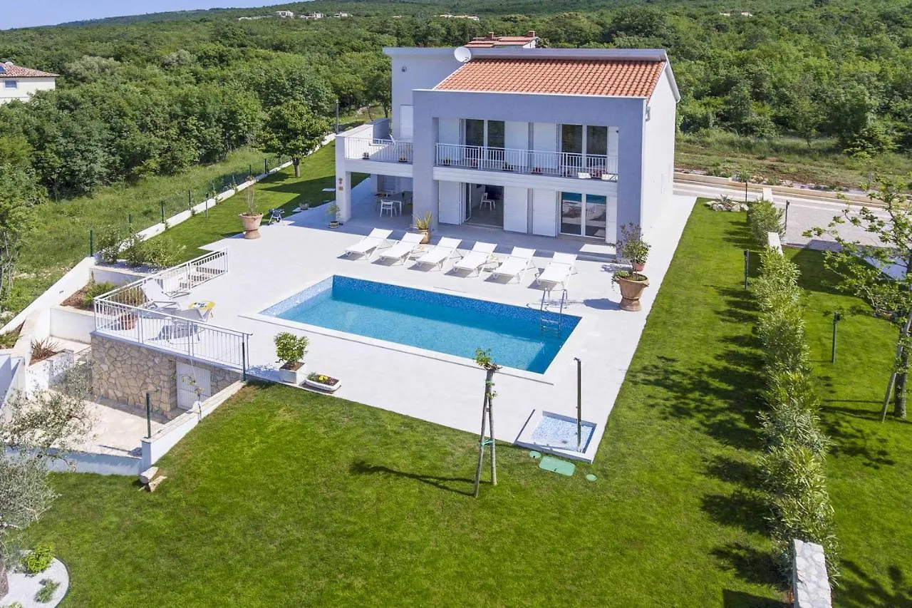 Villa White Pebble II Stanisovi